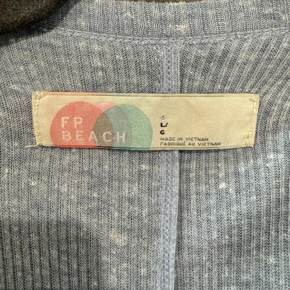 Free People Beach ribbed cardigan / coverup sz large light blue EUC - Picture 5 of 7
